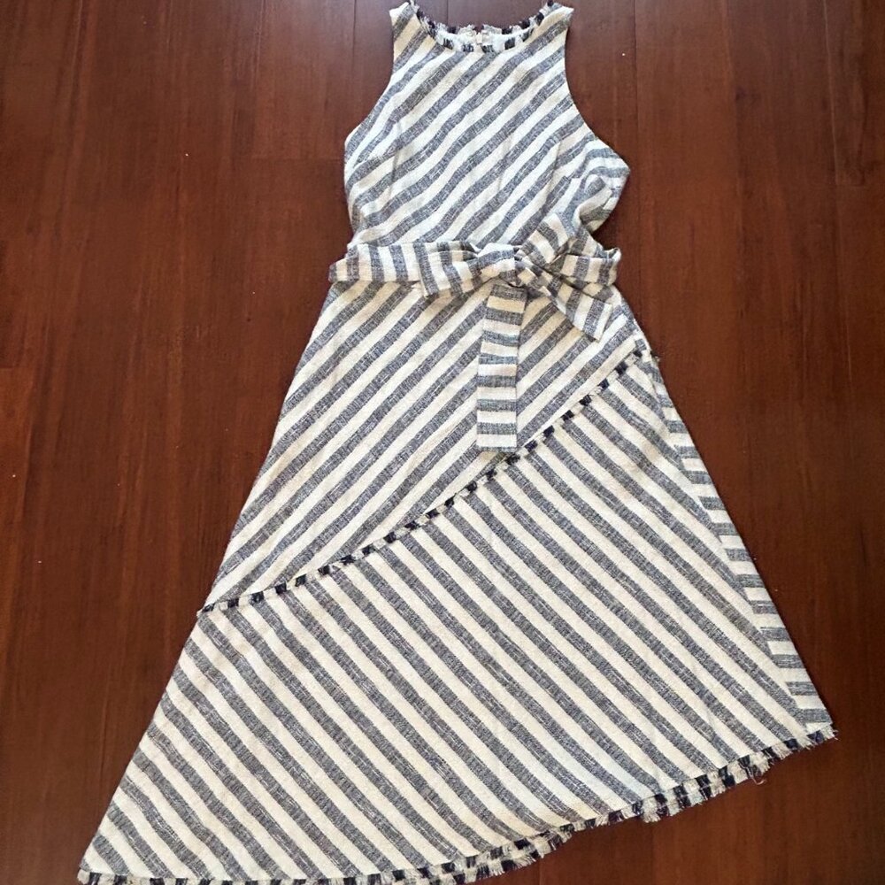 Banana Republic Dress // size 2 // small